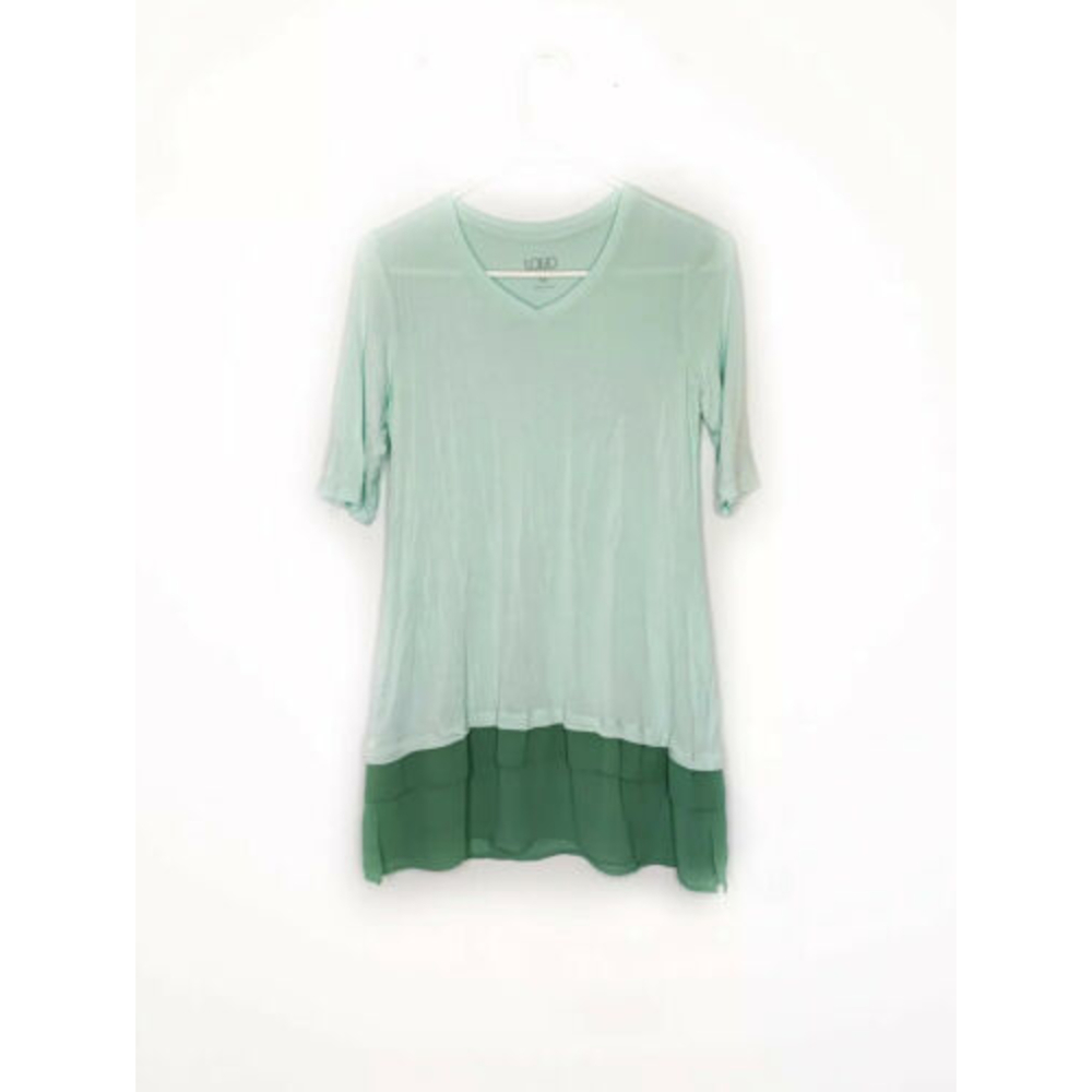 LOGO By Lori Goldstein V Neck Top Size XS